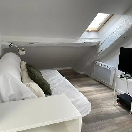 Saint Paul, Rue Pavee, - Id 1050 Paryż