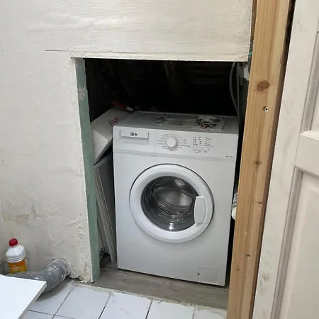 Saint Paul, Rue Pavee, - Id 1050 Apartament *