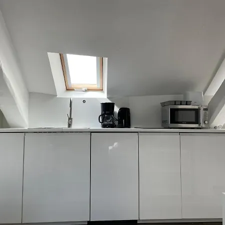 Saint Paul, Rue Pavee, - Id 1050