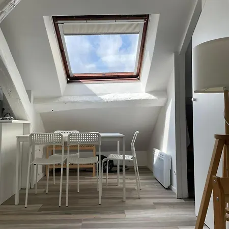 Saint Paul, Rue Pavee, - Id 1050 * Paryż