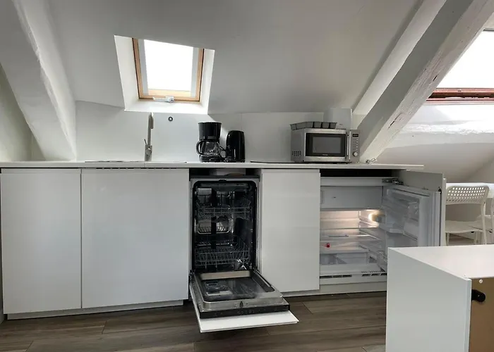 Saint Paul, Rue Pavee, - Id 1050 * פריז